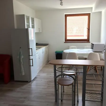 ゲストハウス U Pepika 3*